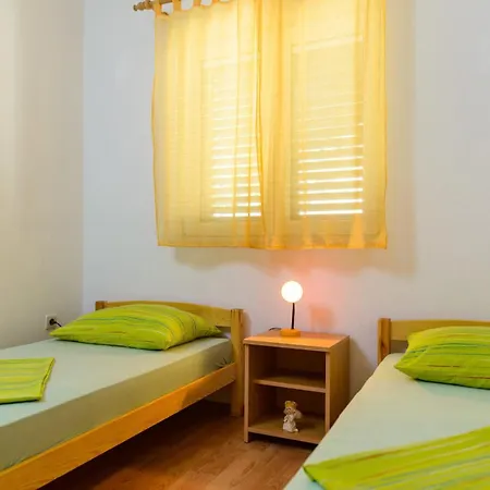 Apartment Nela *
