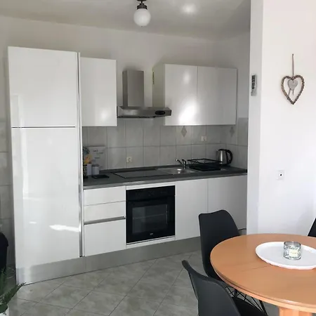 Nela Apartman